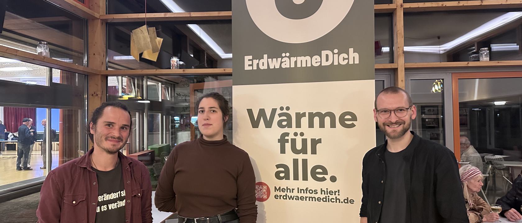 Neue Mitarbeiter:innen der Genossenschaft, vlnr: Henning Hülswitt, Tabea Ebel und Kevin Helms. Foto: ErdwärmeDich: Carsten Vocke