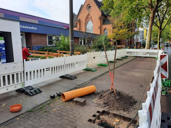 Festlegung des Bohrlochs vor der Humboldtstr. 179