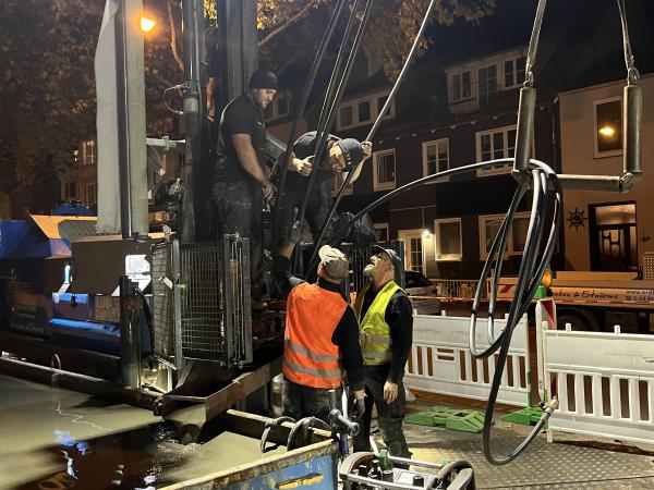 Probebohrung Pilotprojekt. Sonde ist versenkt.